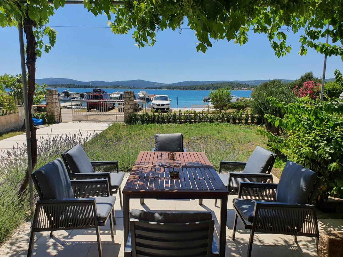 Apartments Villa Oliva Turanj Dış mekan fotoğraf