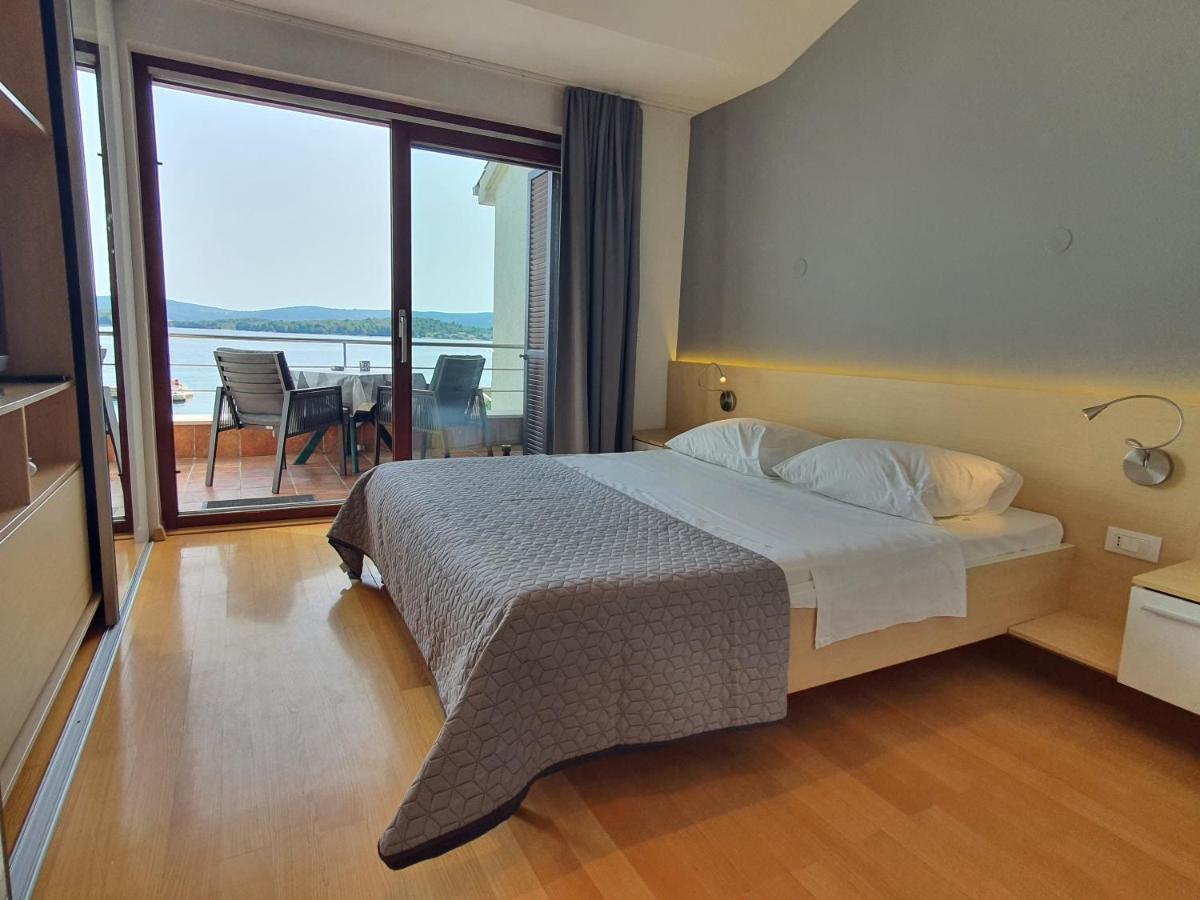 Apartments Villa Oliva Turanj Dış mekan fotoğraf