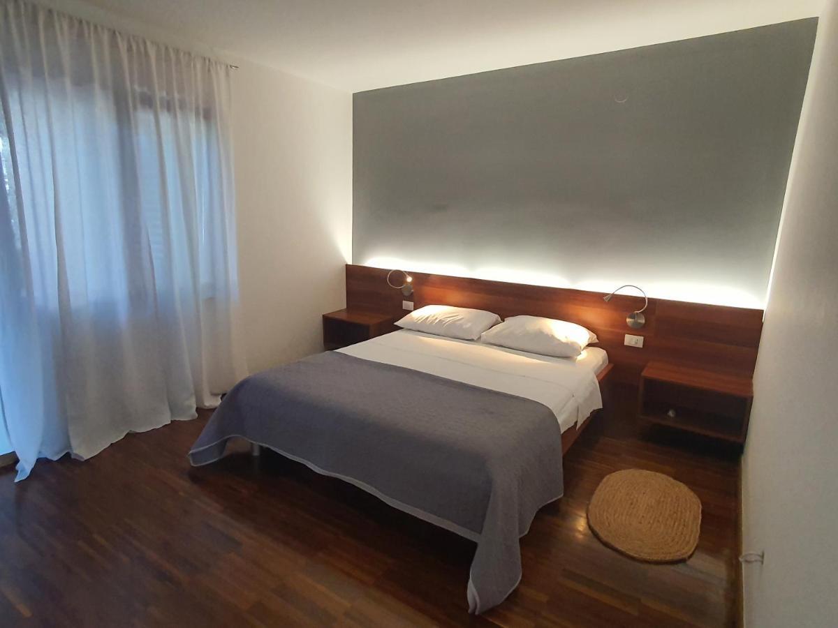Apartments Villa Oliva Turanj Dış mekan fotoğraf