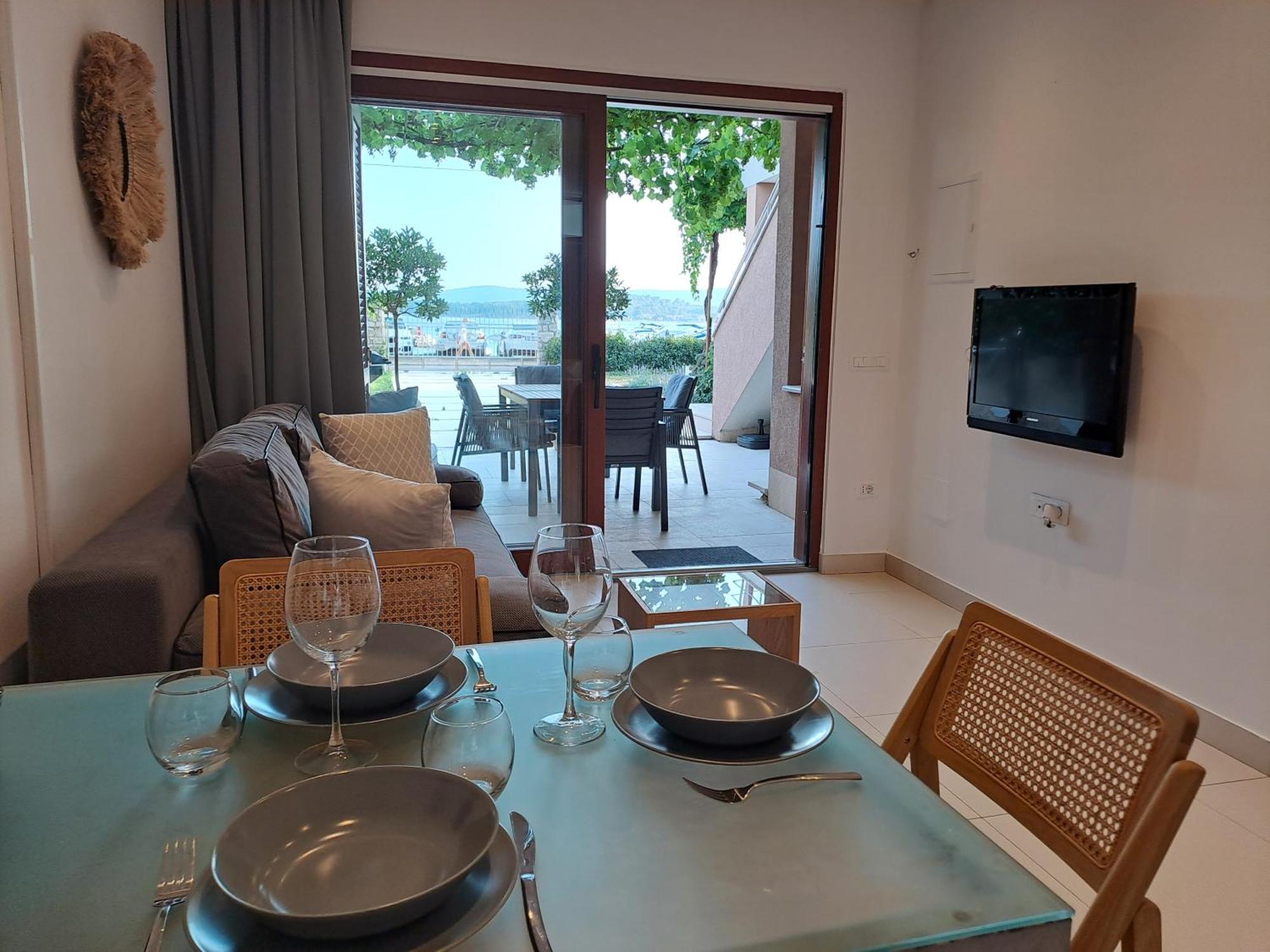 Apartments Villa Oliva Turanj Dış mekan fotoğraf