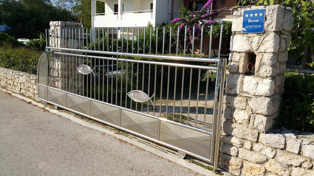 Apartments Villa Oliva Turanj Dış mekan fotoğraf