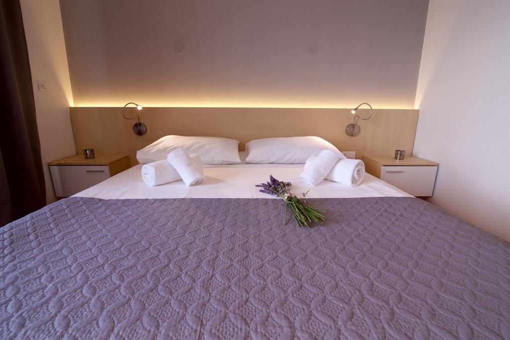 Apartments Villa Oliva Turanj Dış mekan fotoğraf
